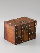 УЦЕНКА Шкатулка сундук дерево «Лев. С заклёпками» коричневая 21.8×15.5×15 см 10971108