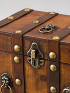 УЦЕНКА Шкатулка сундук дерево «Лев. С заклёпками» коричневая 21.8×15.5×15 см 10971108