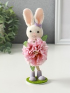 Фигурка пасхальная «Зайка в платьице с бутоном пиона в лапках», 5.5×5×19 см 10905203