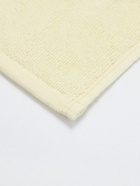 Подарочный набор новогодний косметики в деревянной корзине: гель для душа, пена и полотенце, URAL LAB 10952759