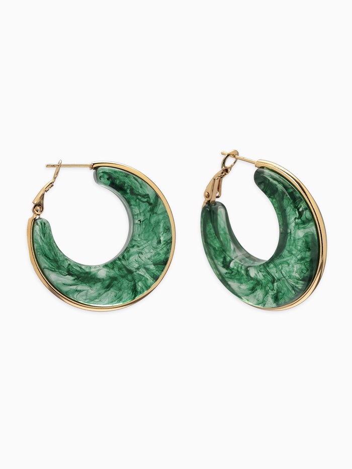 Серьги-кольца акрил «Тренд», цвет изумрудный в золоте - Фото 1