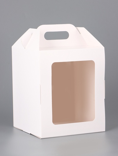 Коробка подарочная пасхальная с окном, белая, 15×15×18 см