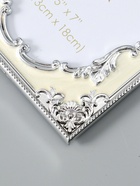 УЦЕНКА Фоторамка для фото 13×18 см «Старинная рама», пластик под металл, серебро с белым, 20.7×15.2 см 10971798