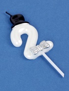 УЦЕНКА Свеча для торта "Джентельмен", цифра "2", белая 10973476