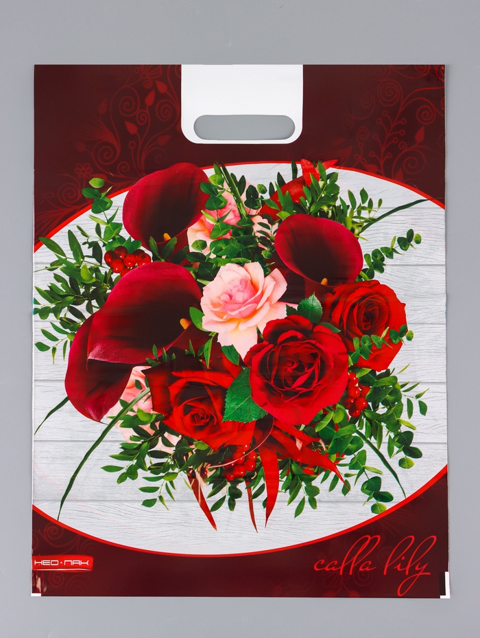 Пакет «Бордовые каллы», полиэтиленовый с вырубной ручкой, 38×47 см, 60 мкм - Фото 1