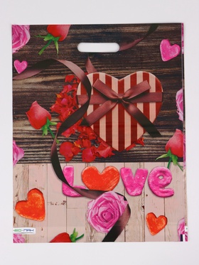Пакет подарочный «Сердечки», полиэтиленовый с вырубной ручкой 38×47 см, 60 мкм