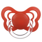 УЦЕНКА Соска - пустышка ортодонтическая, силикон, +6 мес., с держателем, цвет вишневый 10974579