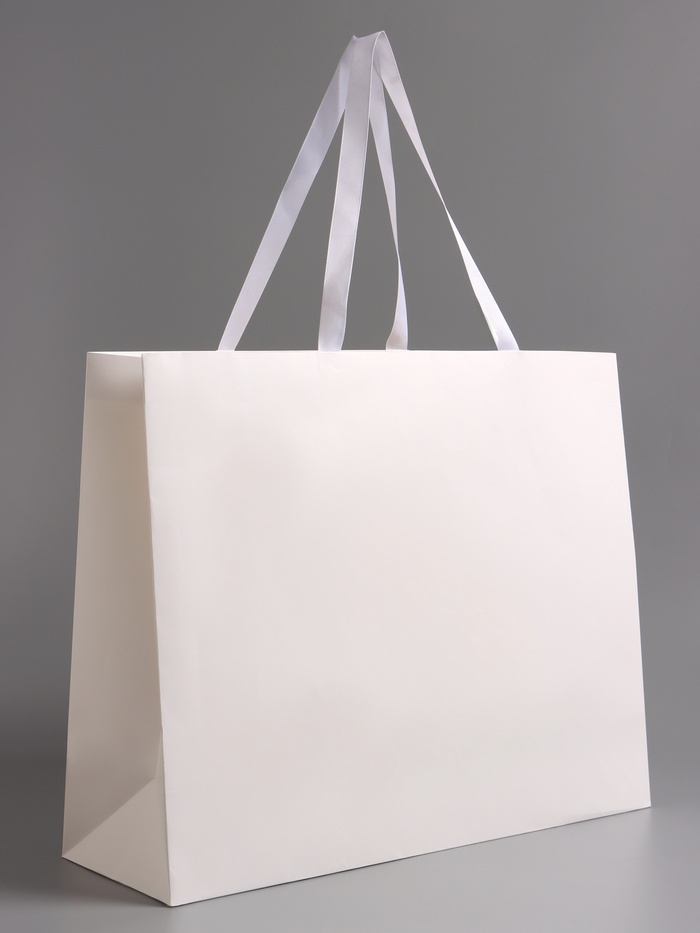 Пакет подарочный ламинированный горизонтальный «Белый», 48×39×16 см - Фото 1