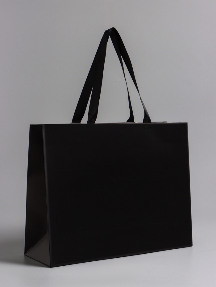 Пакет подарочный ламинированный горизонтальный «Черный», 32×25×11 см - Фото 1