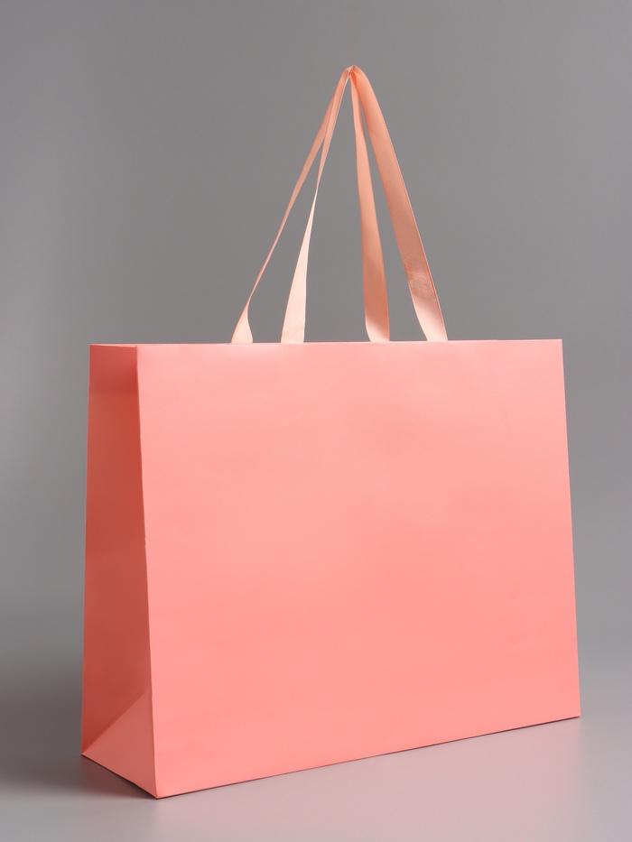 Пакет подарочный ламинированный горизонтальный «Розовый», 40×32×13 см - Фото 1