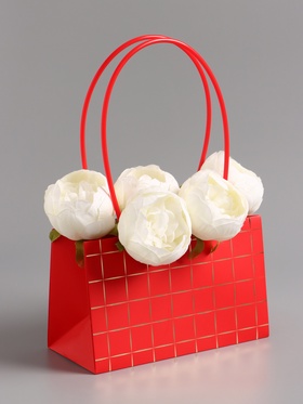 Сумка переноска для цветов, влагостойкая, красная. с тиснением, 22?10.5?13.5±5% см (комплект 10 шт)