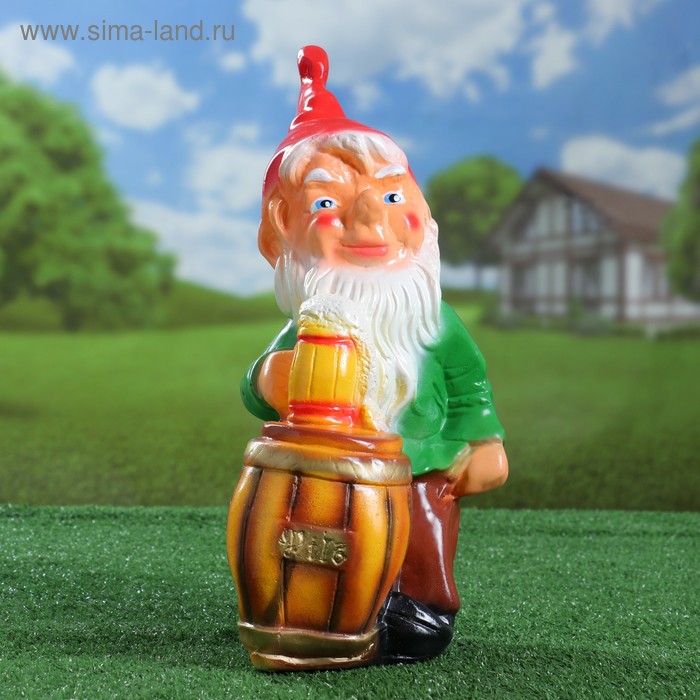 Садовая фигура "Гном с пивом" 18х13х36см - Фото 1