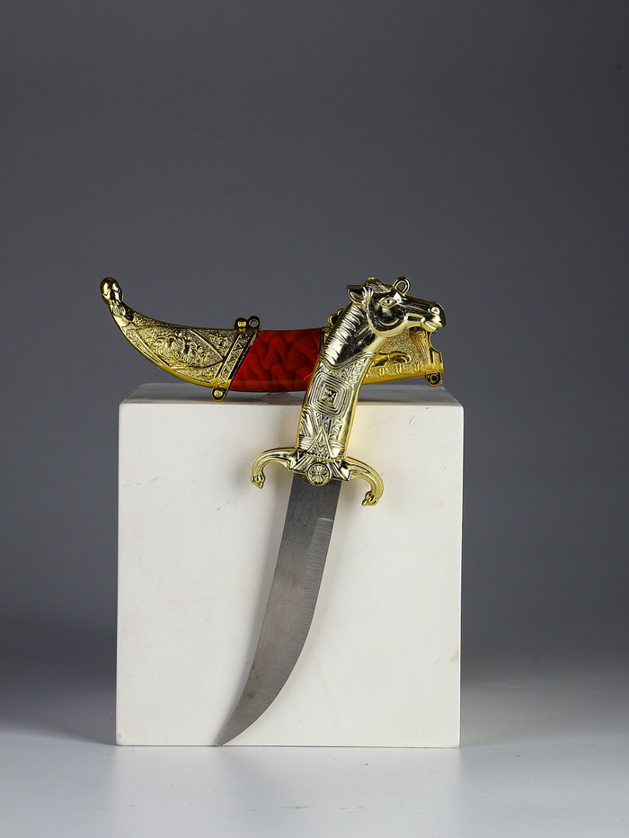 Макет оружия «Сувенирный нож. Конь», ножны серебро с красным, клинок 22 см, лезвие 12 см - Фото 1