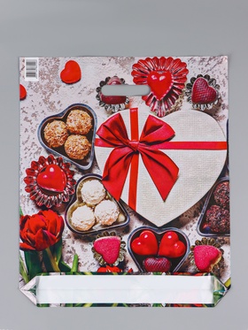 Ассорти подарочных пакетов полиэтиленовых с вырубной ручкой, 38?45 + 3 см, 50 мкм (комплект 50 шт)