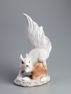 УЦЕНКА Фигура "Белка на большом орехе" 30х17х12см - Фото 4