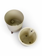 Кашпо для цветов «Флориан», 19 л, d=30 см, h=44.7 см, пластиковое, с автополивом, на ножках, белое  (артикул 10970948)  большой выбор товаров оптом и в розницу по низким ценам с доставкой