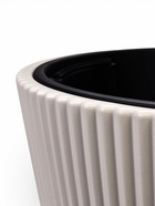 Кашпо для цветов «Стрип», 30 л, d=39 см, h=37 см, пластиковое, со вставкой, бежевое 10970974