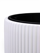 Кашпо для цветов «Стрип», 40 л, d=39 см, h=37 см, пластиковое, со вставкой, белое - фото 809449674