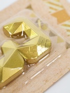 УЦЕНКА Свеча в торт на шпажке «Алмаз», цифра "3", золотая, 5 см 10980586