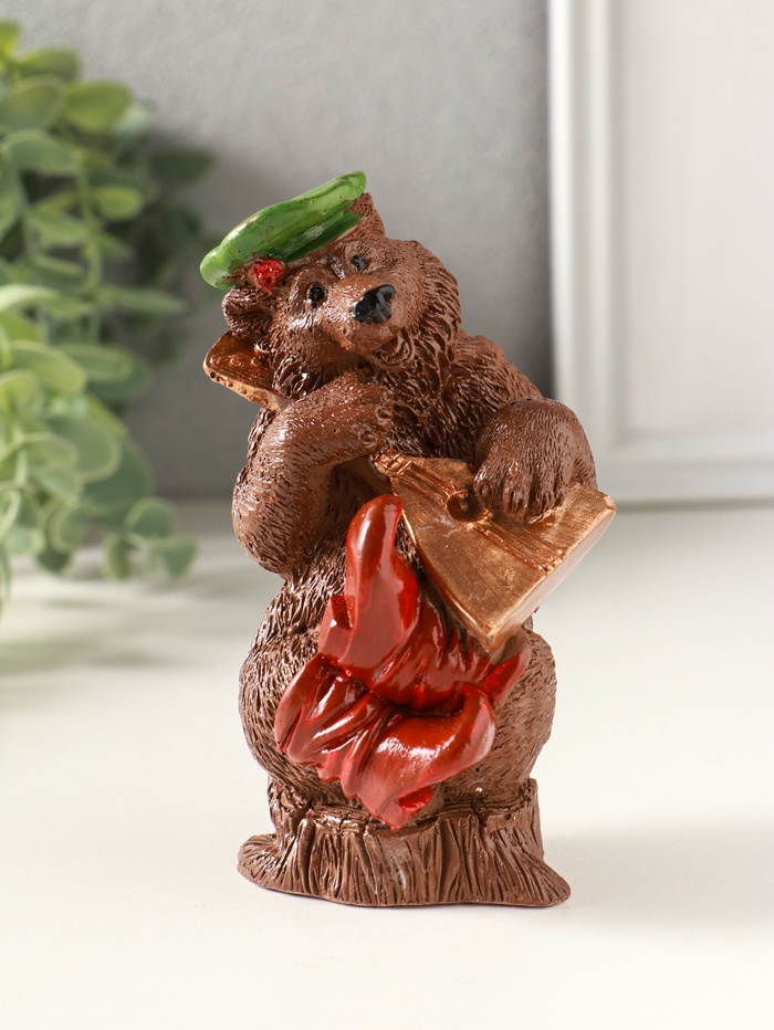 Фигурка гипс «Медведь с балалайкой», 12×7 см, коричневый
