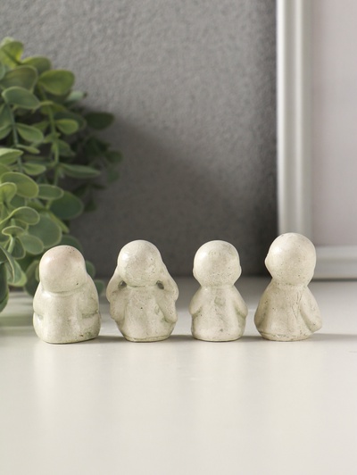 Статуэтки набор 4 шт "Монахи ничего не вижу, не слышу, не скажу, не делаю" 4х2,5 см