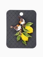 Брошь «Воробьи на ветке лимона», цветная в золоте 10905903