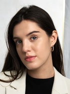 Серьги-кольца со стразами d=2.5 см, белые в золоте - Фото 5