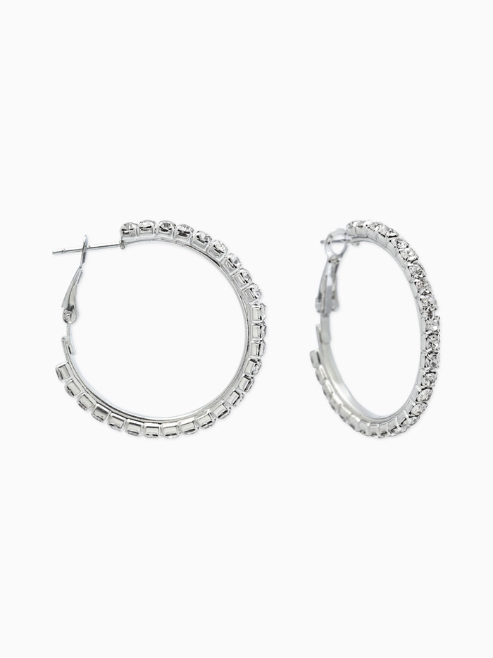 Серьги-кольца со стразами d=3,5см, цвет белый в серебре