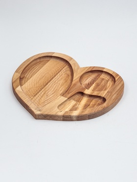 {{photo.Alt || photo.Description || 'УЦЕНКА Менажница "Сердце", береза, 3 секции, 25x25x1,8 см'}}