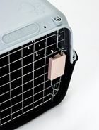 УЦЕНКА Переноска для животных пластиковая с металлической дверью 47×30×35 см, вес до 12 кг, серая 10982354