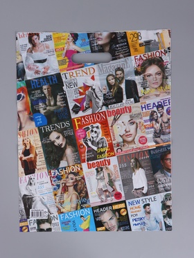 Пакет подарочный полиэтиленовый, с вырубной ручкой «Паблик», 40?31 см, 30 мкм (комплект 50 шт)