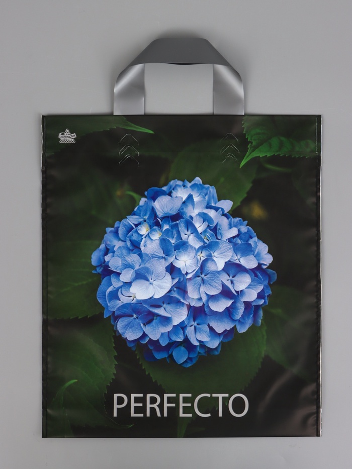 Пакет подарочный «Перфекто Гортензия» полиэтиленовый, с петлевой ручкой, 35×31 см 95 мкм - Фото 1