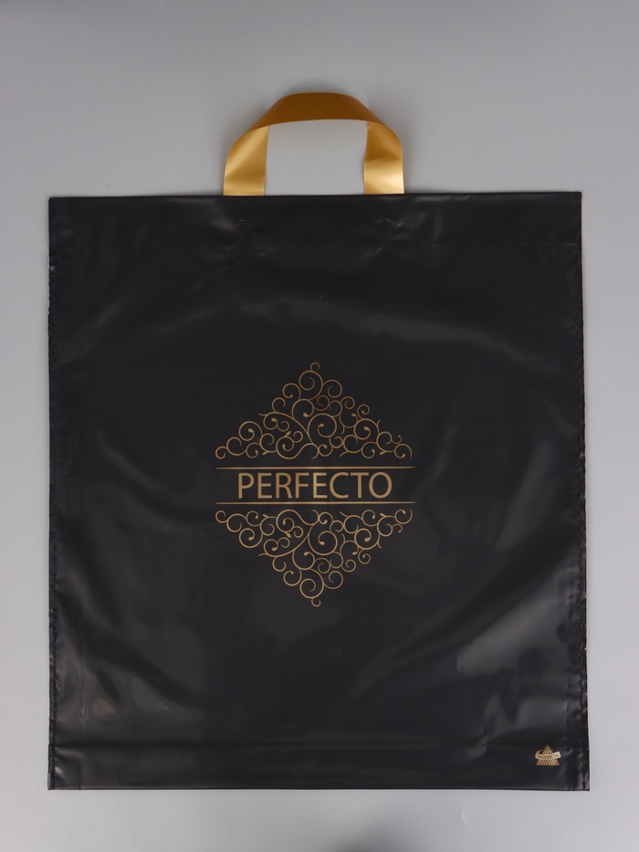 Пакет подарочный «Перфекто Матовый шик» полиэтиленовый, с петлевой ручкой, 42×46 см 95 мкм - Фото 1