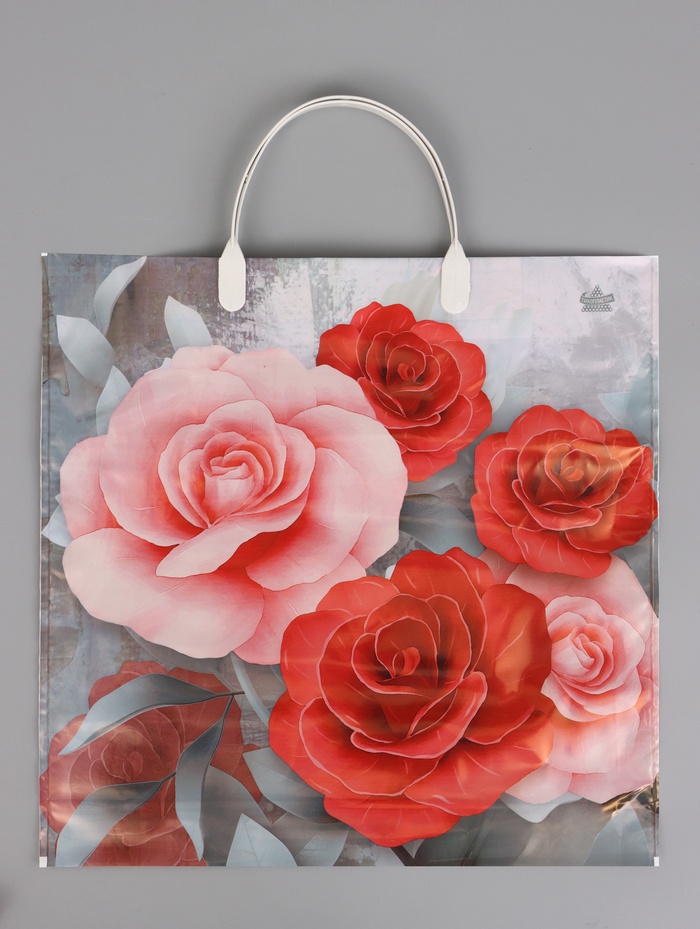 Пакет подарочный «Аромат роз» полиэтиленовый, с пластиковыми ручками, 35×36 см 85 мкм - Фото 1