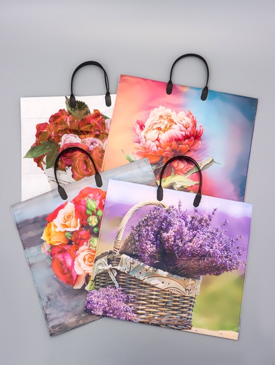 Пакет «Цветы ассорти», полиэтиленовый с пластиковой ручкой, 38×34 + 3 см, 90 мкм