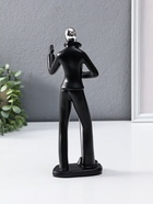 Сувенир полистоун "Вокалист" чёрный с серебром 6,5х10х26,5 см - фото 65568756