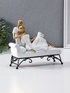 Фигура полистоун «Парочка лежит на кушетке», бело-золотой, 7×21.5×18.5 см - Фото 2