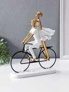 Фигура полистоун «Парочка на велосипеде», бело-золотой, 8.5×23×29 см - Фото 1