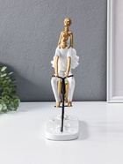 Сувенир полистоун "Парочка на велосипеде" бело-золотой 8,5х23х29 см 10954823