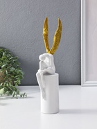 Сувенир полистоун "Ангел" белый с золотом 6х8,3х31 см - фото 65568790