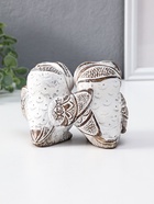 Фигурка полистоун «Совята- объятия», белый с золотой патиной, 13.7×8×8.7 см - фото 809455211