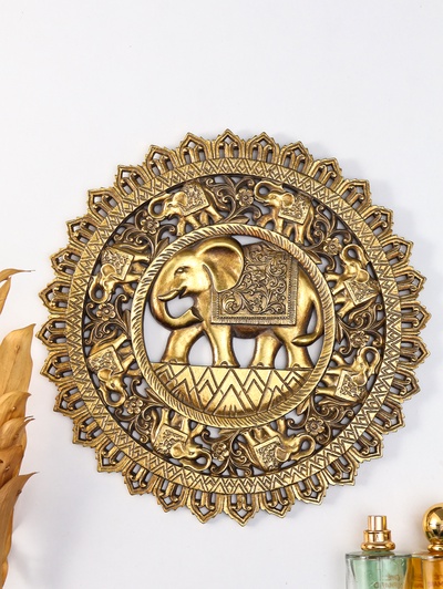 Панно настенное полистоун «Индийский слон. Мандала», под золото, 30×4.6×30 см