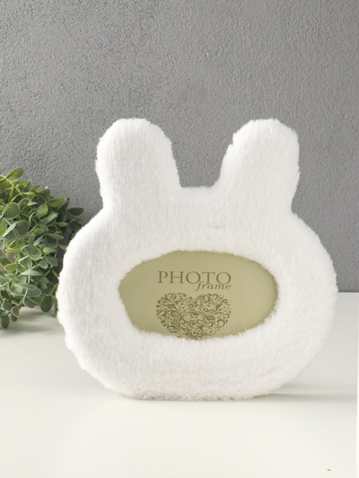 Фоторамка для фото 11×17.8 см «Белая зайка», меховая, 24.5×2×25 см