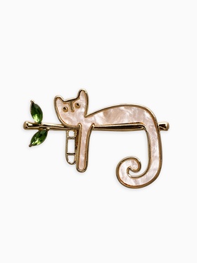 Брошь перламутровая «Котёнок на ветке», белая в золоте