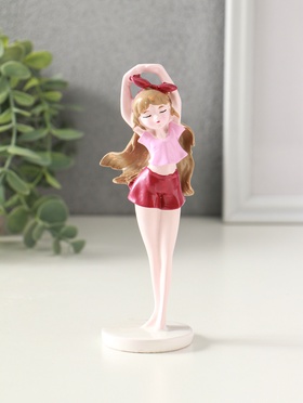 Фигурка полистоун «Девочка в розовых шортках», 5×5×15 см