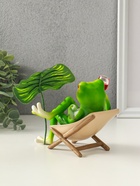 Фигурка полистоун «Лягуха в кресле с бокалом под пальмовым листом», 5.8×7.5×14.5 см  (артикул 10954847)  большой выбор товаров оптом и в розницу по низким ценам с доставкой