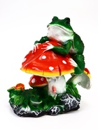 Садовая фигура из полистоуна «Лягушки и мухоморы», 35×25×38 см  (артикул 10977092)  большой выбор товаров оптом и в розницу по низким ценам с доставкой