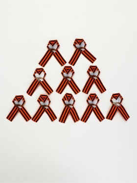 Набор из акриловых значков с лентой 10 шт 