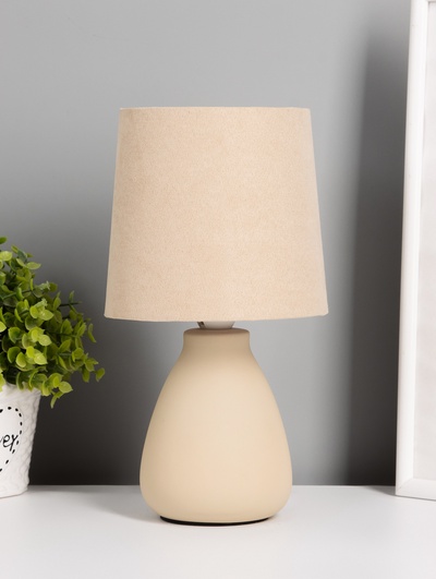 Лампа настольная G32164/1T, 1хE14, 40 Вт, 13×13×24 см, бежевая