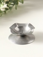 Подсвечник "Кувшинка Н" металл 7,3х3,5 см, серебро - фото 68181386